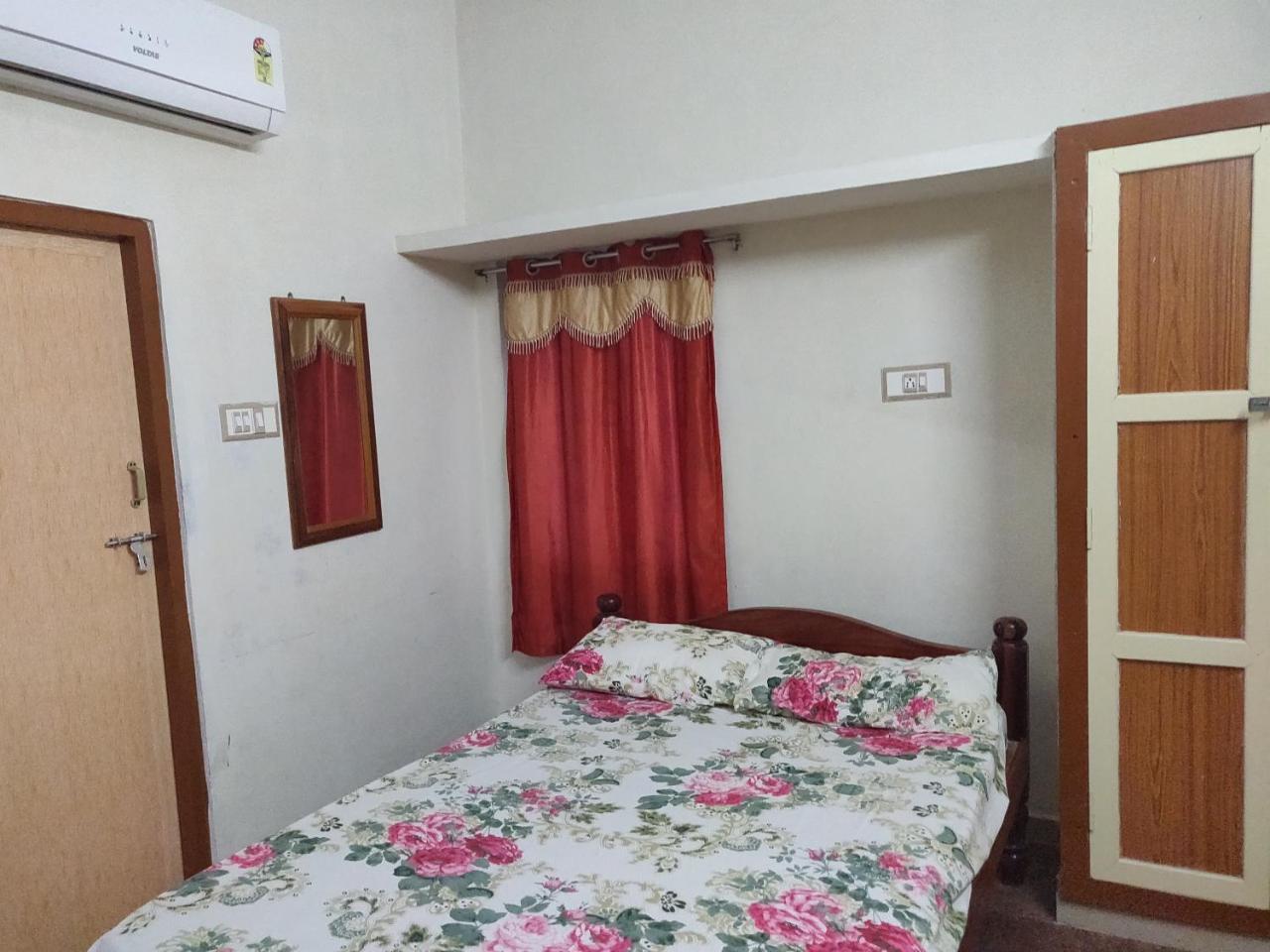 Srb Residency Hotel ติรุวันนามาลัย ภายนอก รูปภาพ