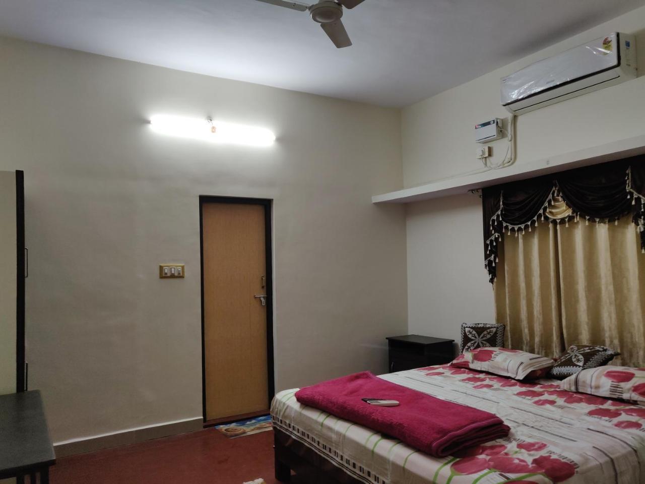 Srb Residency Hotel ติรุวันนามาลัย ภายนอก รูปภาพ