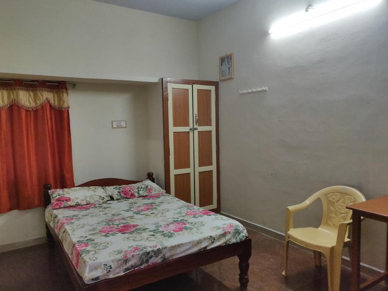 Srb Residency Hotel ติรุวันนามาลัย ภายนอก รูปภาพ